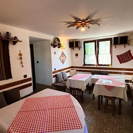בית הארחה The House Of Petar Levski ברקוביצה